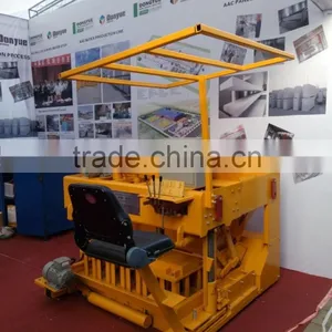 Easy to Move QT6-25 Hollow Brick Moulding Machines thumbnail-1