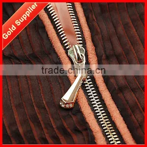 Fashion Garment Zipper thumbnail-1