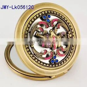 3D Hollow Decoration Antique Metal Pocket Makeup Mirror thumbnail-2