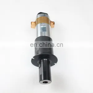 20khz 2000W Ultrasonic Plastic Welding Transducer With Booster for PVC PE PP Ultrasonic Fabric Spot Welding Machine thumbnail-2
