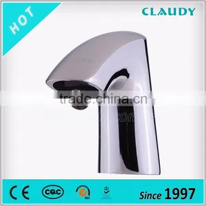 China Factory OEM Chrome Solid Brass Medical Electronic Faucet thumbnail-1