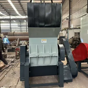 Plastic Crusher for Recycling Pet Bottles PP PVC Pipes Woven Bags thumbnail-4