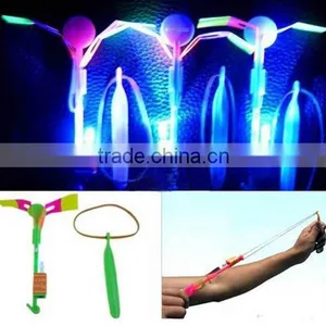 Amazing LED Light Arrow Rocket Helicopter Flying Toy Party Fun Gift thumbnail-2