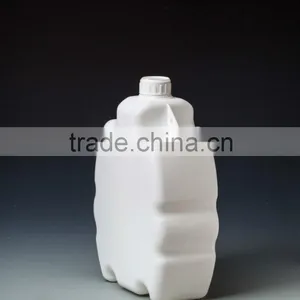 5L Plastic Chemical Liquid Bottle thumbnail-1