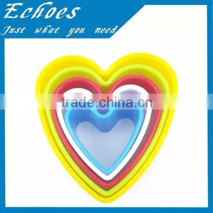 Good Quality 5pcs Heart Shape Plastic Cookie Press thumbnail-1