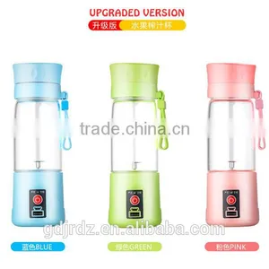 Hot Saling Modern Design Multifunctional Portable MINI Fruit Smoothie Blender/Juice MachiPortable Fruit Juice Machine thumbnail-5