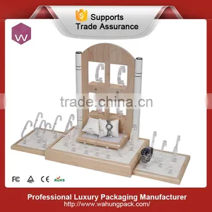 Luxury Professional Design Arylic Watch Display Tray thumbnail-1
