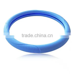Exquisite Silicone Steering Wheel Cover thumbnail-2