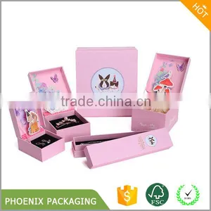 Luxury Handmade Paper Jewelry Box Custom Jewelry Gift Box thumbnail-3