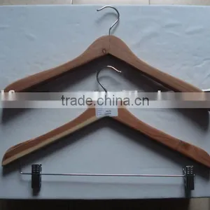 Cedar Wood Hanger thumbnail-1