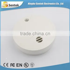 Home Safeguard Smoke Detector Tester Powered Smoke Detector Batteries Type thumbnail-6