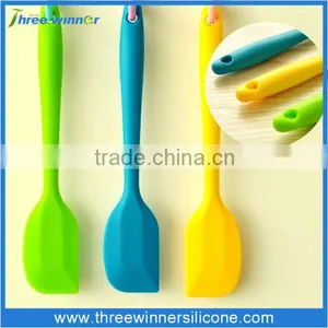 2015 Hot Sale Cooking Utensils Food Grade Silicone Kitchen Utensils thumbnail-1