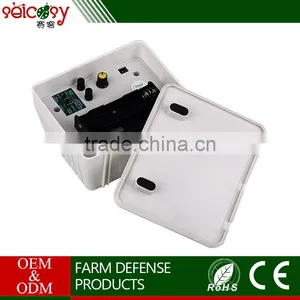 Best Saleing Ultrasonic Pest Repeller With LED Night Light thumbnail-4
