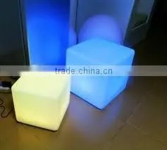 LED Cube/LED Small Chair thumbnail-1
