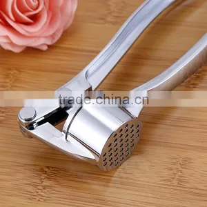 Factory Price Top Quality Full Stainless Steel Material Big Size Multifunctional Garlic Press thumbnail-6