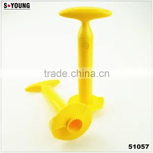 41057 Plastic Pineapple Slicer thumbnail-1