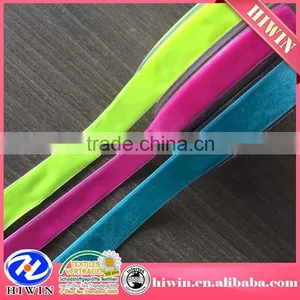 High Quality Velvet Ribbon Cheap Double Sided Velvet Ribbon for Wholesale Stretch Velvet Ribbon thumbnail-3