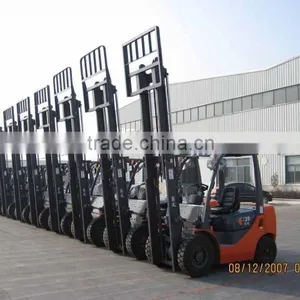 Brand New China 2.5t Mini Forklift With Nissan Engine Gasoline Forklift thumbnail-5