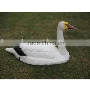 Beautiful Swan Hunting Decoy thumbnail-1