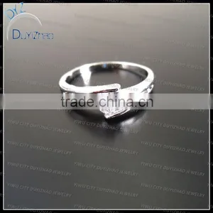 Latest Cheap Simple Fashion Ladies Mini White Zircon Rings thumbnail-1