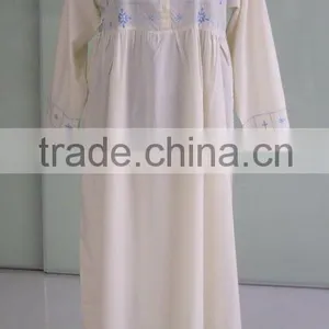 White Cotton Ladies' Nightgown thumbnail-1