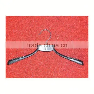 Retail Laundry Hanger thumbnail-6