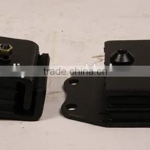 Truck Spare Part Eng Mounting Cushion for Heavin Dusty Truck UD RF8 Made From China thumbnail-3