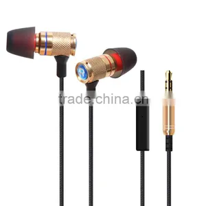 2016 Popular Metal Wired Earphone in Ear Earbuds With Microphone thumbnail-4