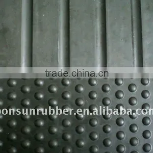 1.22m x 1.83m (with x Length) Best Price Rubber Cow/ Horse Mat thumbnail-1