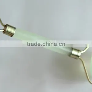 Jade Roller Massager thumbnail-3
