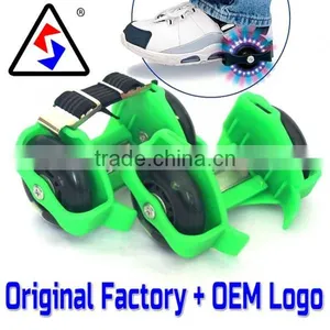 Wholesale Good QualityAdjustable Flashing LED Roller Skate Shoes thumbnail-2