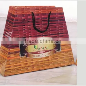 Glossy Finish Paper Bags With Rope Handles thumbnail-1