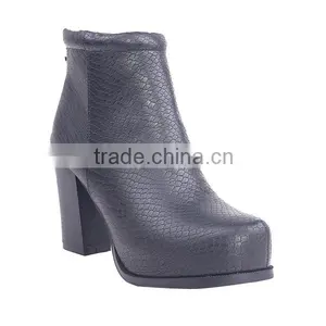 Fashionable Italian Woman Ankle Boots Gravity Walking Back Zipper High Heel Boots thumbnail-2