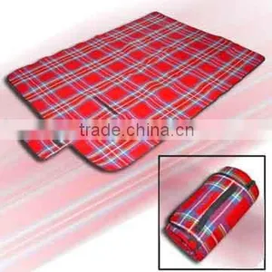 Lightweight Picnic Blanket thumbnail-1