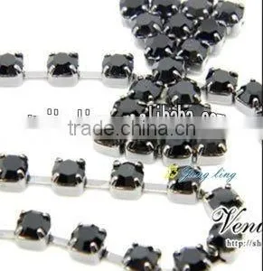 2012 Lastest Rhinestone and Crystal Butterfly Knot Bra Strap for Sale thumbnail-1