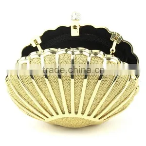 Lady Box Scallpoed Shell Metal Cluth thumbnail-4