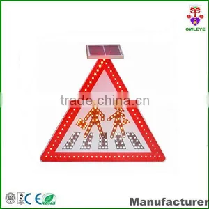 Solar Traffic Signal/Solar Traffic Sign for Traffic Road Safety thumbnail-1
