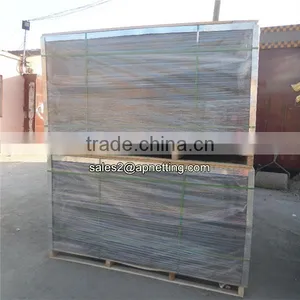 5ml Green Vmesh Fencing With Posts and Fixings of 2.4 by 2.5 thumbnail-5