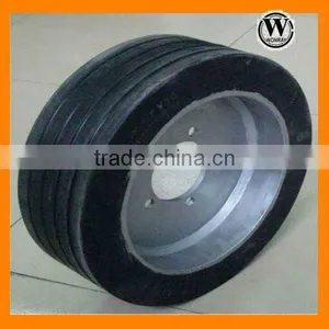 China Manafacturer WonRay Brand 16*5-9 Solid Tires for Trailers thumbnail-1