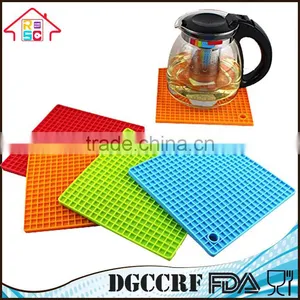 Silicone Pot Holder Silicone Rubber Pad Silicone Placemat thumbnail-1