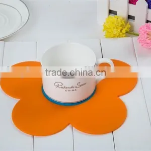Silicone Pot Holder,Hot Pads in Unique Sunflower Pattern Funny Pot Holder thumbnail-2