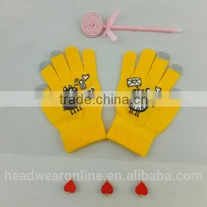 Customize Any Colors Printing 3 Fingers Touch Screen Gloves thumbnail-3