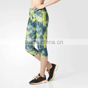Wholesale Womens Fitness Capris Best Printed Yoga Girls Tights Leggings thumbnail-3