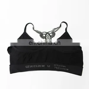 Wholesale High Quality Fashion Black Seamless Sports Bra for Gym thumbnail-4