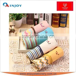 Smiling Face Rolling Pencil Bag thumbnail-1