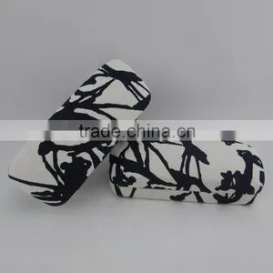 Custom Hard Promotion Glasses Case Wholesale thumbnail-3