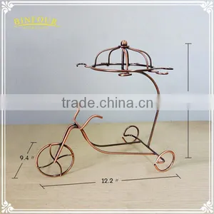 Metal Chariot Wine Rack 6 Hanging Wineglass Holder as Home Decorations thumbnail-2