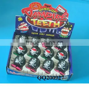 Plastic Wind-up Jumping Human Skeleton thumbnail-1
