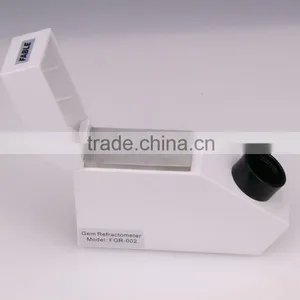 High Quality Gemstone Refractometer With Durable Light and 2ml Refractive Index Oil thumbnail-1
