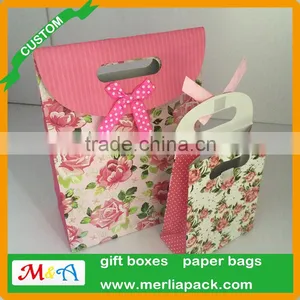 Bowknots Paper Foldable Carrier Gift Bags Wedding Favors 12x16x6cm Parties Bags thumbnail-1